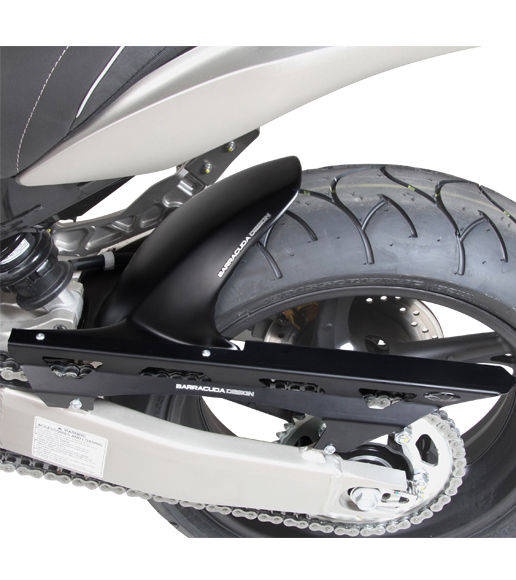 REAR FENDER