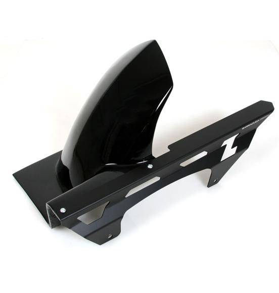 REAR FENDER